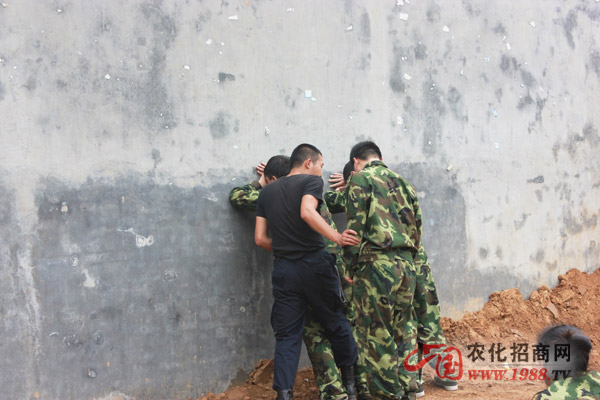 ���I(y��)�����҂���Ŭ��