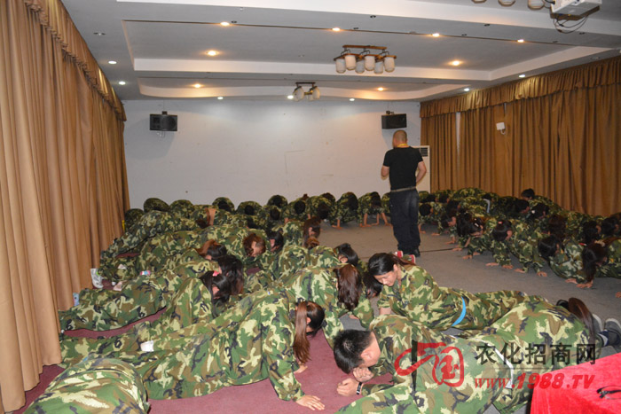 �L(f��ng)��