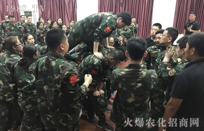 ˺���˺�������ȥ�������ܳɾ͸��õ��Լ���