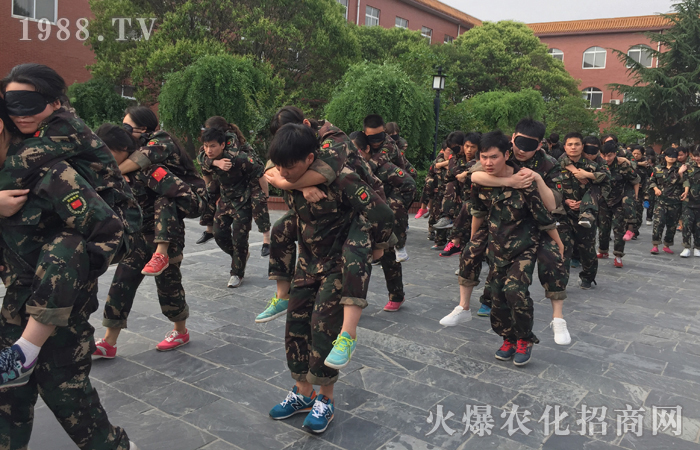 主動(dòng)出擊,追求心中的夢(mèng)!