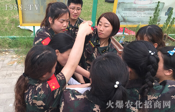 堅守初心 勇往直前