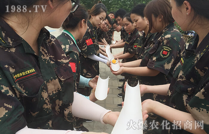 ������������ؓ�ഺ���y�ֲ��M������ǰ����